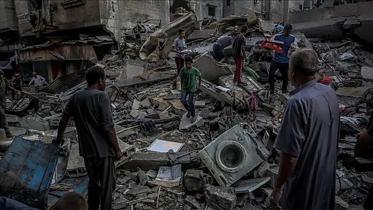 İsrail'in Gazze'ye düzenlediği saldırılarda 33 Filistinli daha yaşamını yitirdi