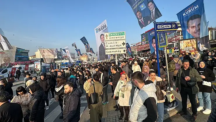 İstanbul'da metro arızalandı: Hayat durdu