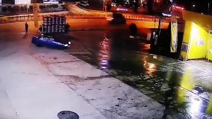 İstasyonda drift 20 bin liraya patladı