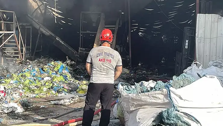 İzmir'de korkutan yangın
