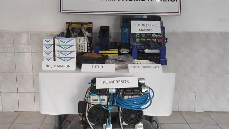 Jandarma ekiplerinden kaçak tütün satıcılarına baskın