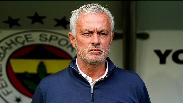 Jose Mourinho: 'Bir teknik direktör takımın tamamını kampta ister'