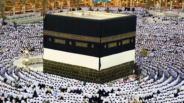 Kabe'de umre rekoru kırıldı!