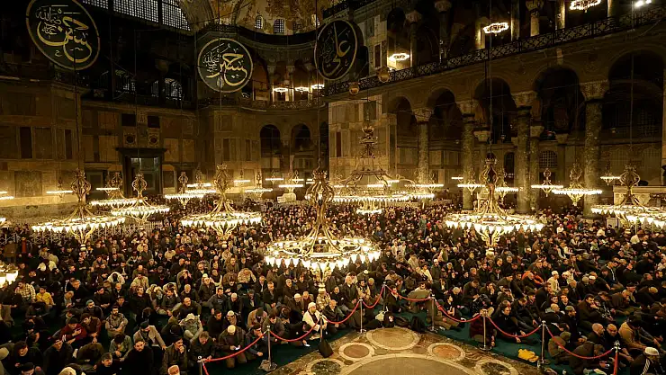 KADİR GECESİ NE ZAMAN? 2024 Kadir Gecesi hangi gün? Kadir Gecesi hangi gün idrak edilecek? İşte 2024 Kadir Gecesi tarihi!