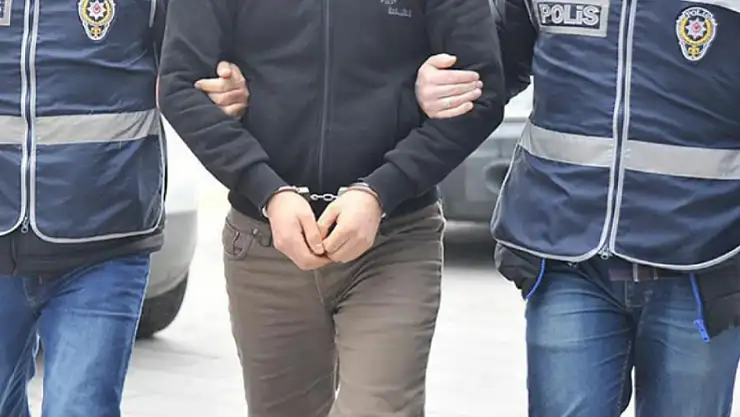 Kan donduran cinayet: 2 kişi tutuklandı