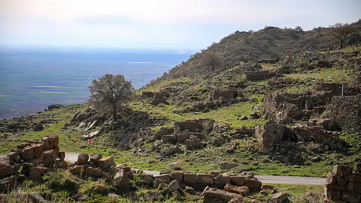 Karadağ'ın 'Binbir Kilise' bölgesi Anadolu'nun tarihi izlerini taşıyor