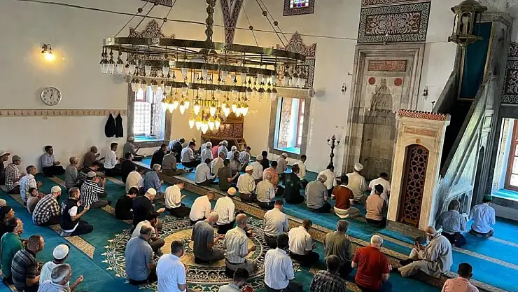 Karapınar'da 15 Temmuz Şehitleri dualarla anıldı