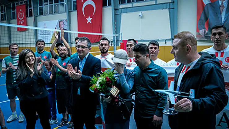 Karapınar'da voleybol turnuvası sürüyor!