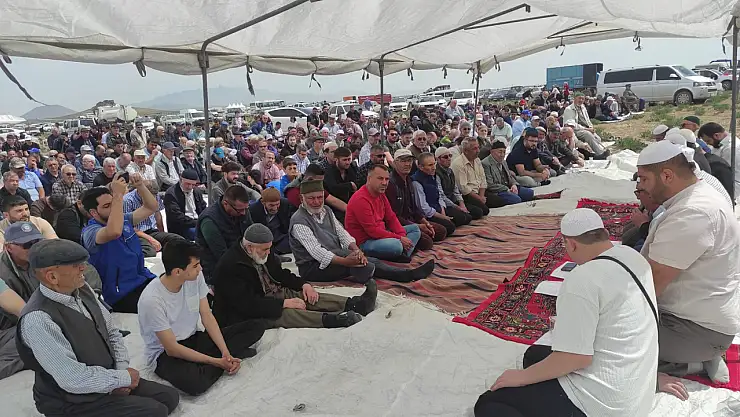 Karapınar'da yağmur duası yapıldı!