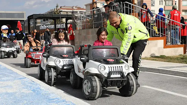 Kılca: Yeter ki çocuklarımız gülsün
