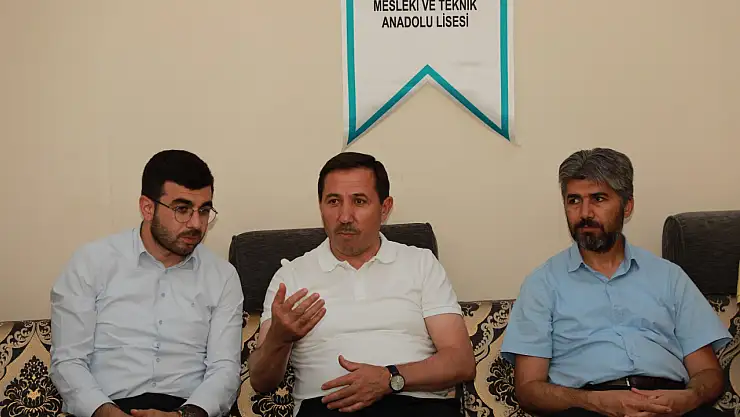 Karatay Belediye Başkanı Hasan Kılca öğrencilerle buluştu