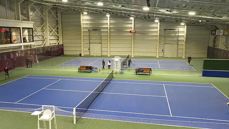 Karatay Belediyesi'nden 19 Mayıs'a özel ödüllü tenis turnuvası