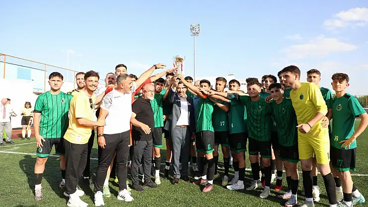 Karatay Belediyesi Spor Kulübü A Futbol Takımı, 2. Amatör Küme şampiyonu oldu