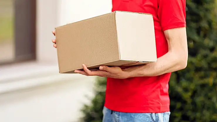 Kargo çalışma saatleri: Arefe günü kargolar açık mı? PTT bayramda çalışıyor mu?