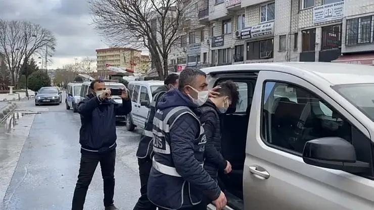 Kargocu, asansörde kadını taciz etmişti! Yaptığı yanına kalmadı...
