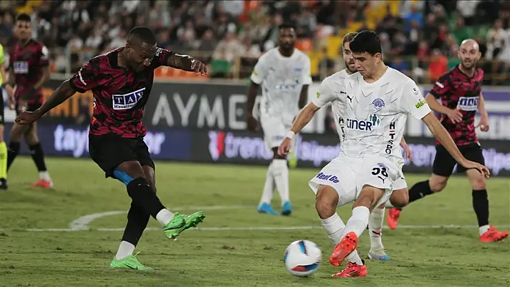 Kasımpaşa ve Alanyaspor karşı karşıya