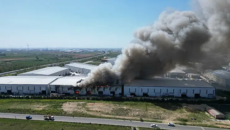 Kauçuk fabrikasında yangın çıktı!