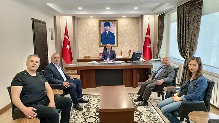 Kaymakam Cevdet Bakkal'ı ziyaret ettler!