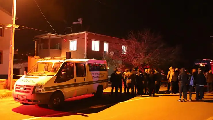 Kayseri'de cinayet! Kocası kanlar içinde buldu! Kadın başı ezilerek öldürüldü!