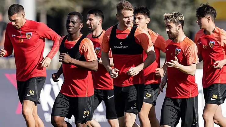 Kayserispor Adana Demirspor'a konuk olacak!