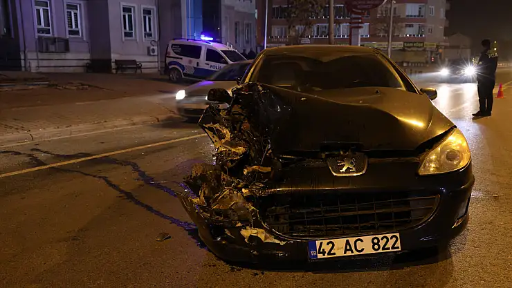 Kaza yaptı, otomobilini bırakıp kaçtı