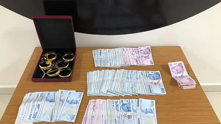 Kendilerini jandarma olarak tanıtan 3 kişi yakalandı