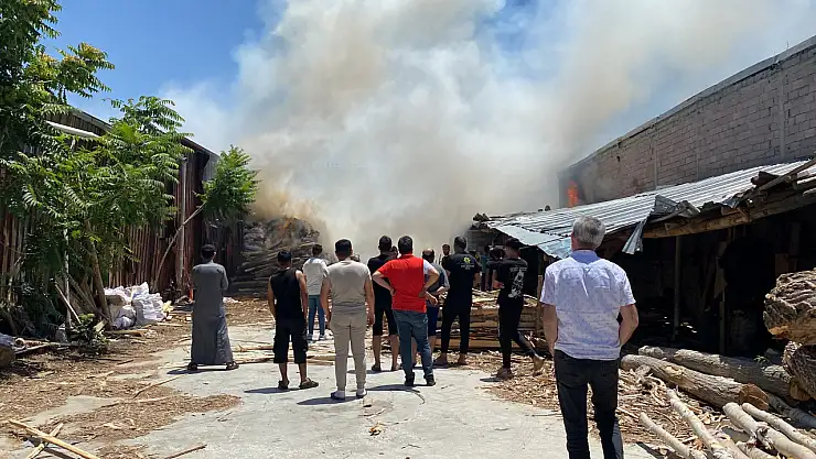 Kereste atölyesinde korkutan yangın