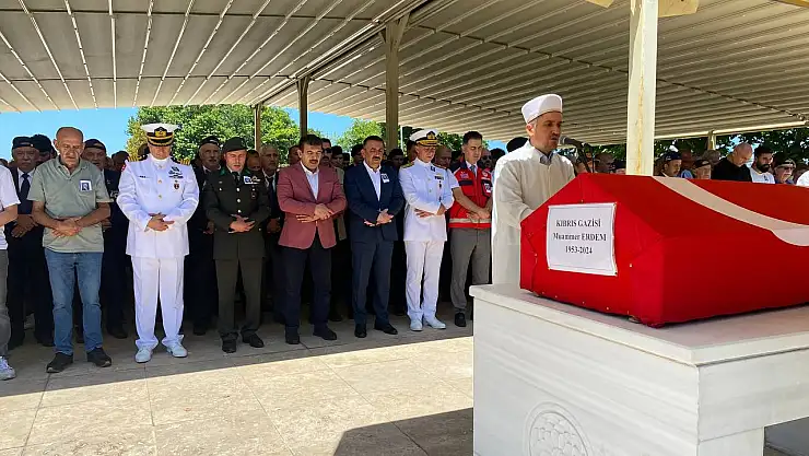 Kıbrıs Gazisi Muammer Erdem, memleketi Zonguldak'ta son yolculuğuna uğurlandı