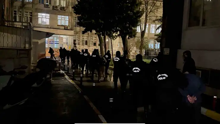 Kilise saldırısındaki şüpheliler sağlık kontrolünde