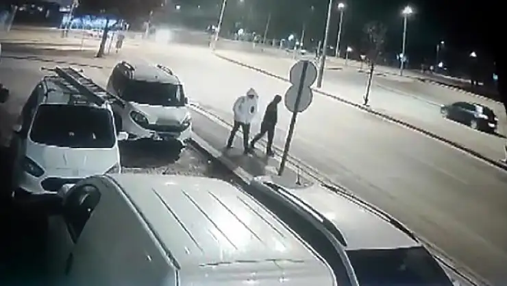 Kız arkadaşı için molotof atan şüpheliye 17.5 yıl hapis talebi