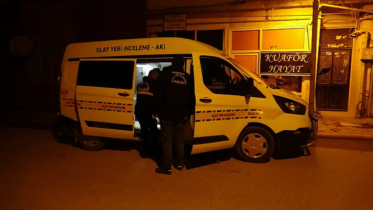 Kız meselesi' iddiası: 18 yaşındaki genç sopalı ve bıçaklı saldırıda yaralandı