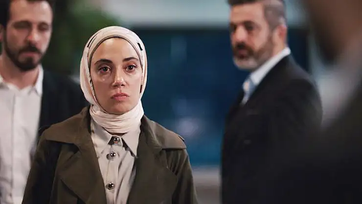 Kızılcık Şerbeti bu hafta yeni bölümü ile ekrana gelecek mi? Kızılcık Şerbeti 35. bölüm hangi gün yayınlanacak?