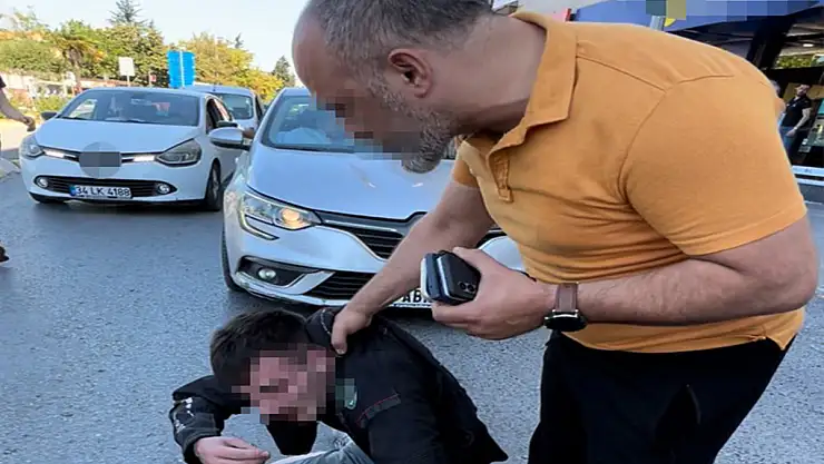 Kızına uyuşturucu madde satan şahsı döverek karakola götürdü