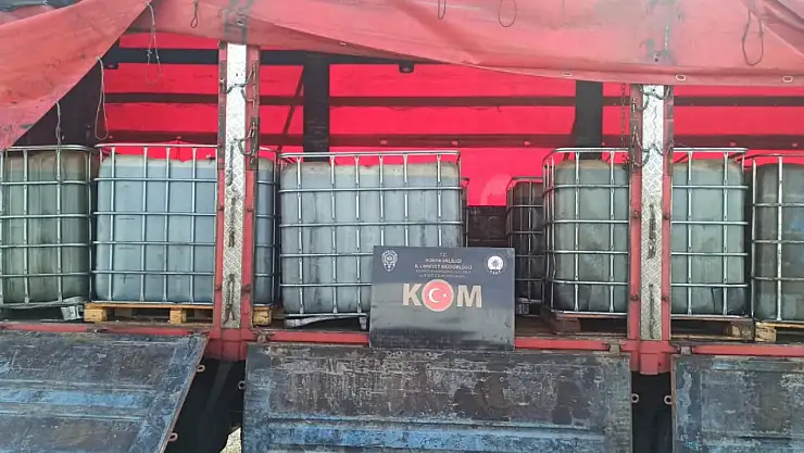 Konya'da KOM operasyonuyla yüz binlerce liralık kaçak ürün ele geçirildi
