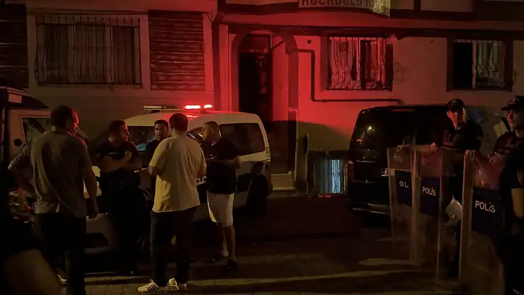 Komşu kavgası kanlı bitti: 1 yaralı