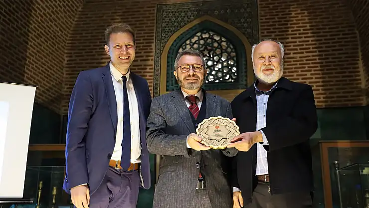 'Konevi Kütüphanesi Yazma Eserleri' Konuşuldu