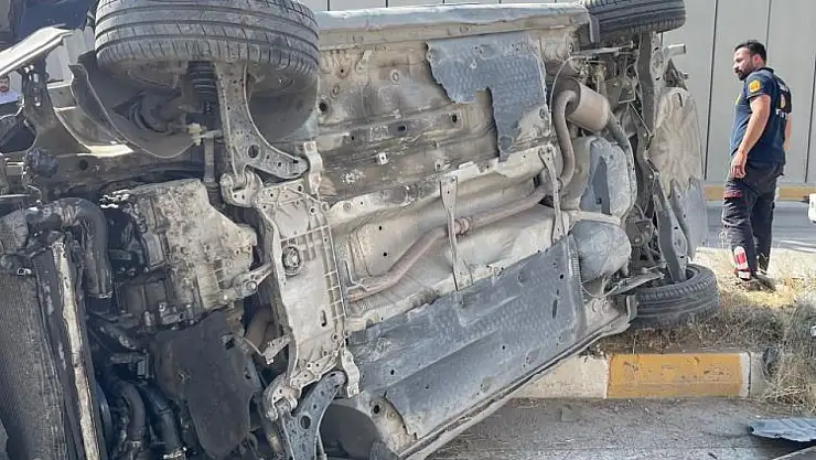 Kontrolden çıkıp takla attı: 3 yaralı