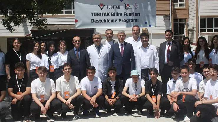 Konya'da genç mucitler sahne aldı: Atatürk Anadolu Lisesi'nde TÜBİTAK rüzgârı!