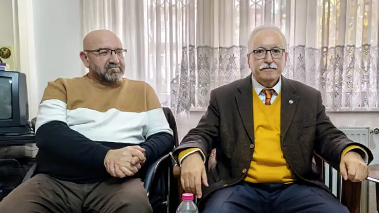 Konya Aydınlar Ocağı'nda sendikal mücadele ve bürokrasi konuşuldu