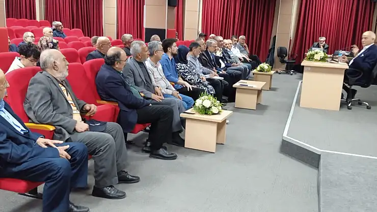 Konya Aydınlar Ocağı'nın konuğu Mustafa Kabakcı oldu!