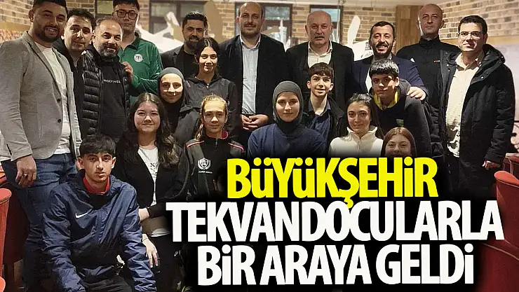 Konya Büyükşehir Belediyesi, başarılı taekwondocuları onurlandırdı