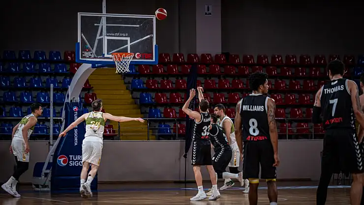 Konya Büyükşehir Belediyespor, play-off biletini kaptı!