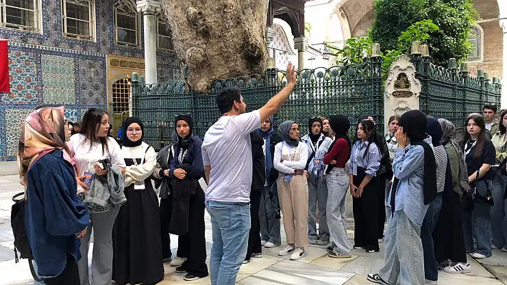 Konya Büyükşehir'den gençlere tarih yolculuğu