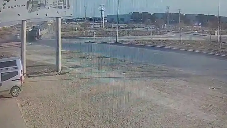 Konya'da 1 polisin şehit olduğu kazada yeni gelişme: Kaçan sürücü tutuklandı, TIR sürücüsü serbest kaldı