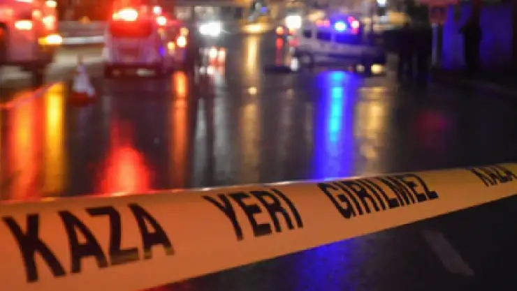 Konya'da 3 aracın karıştığı kazada facia: 1 ölü, çok sayıda yaralı var!