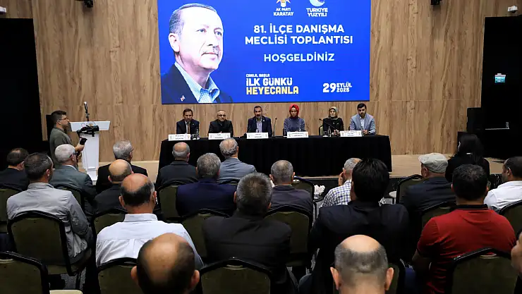 Konya'da AK Parti buluşması: Karatay'da hizmetler ve teşkilat çalışmaları masaya yatırıldı