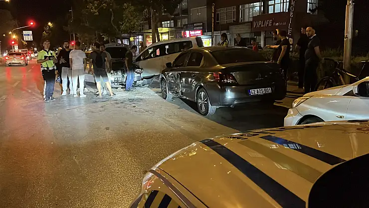 Konya'da araçların çarpışması felaketle sonlandı!