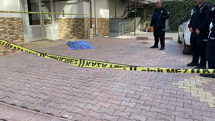 Konya'da balkondan düşen kadın hayatını kaybetti