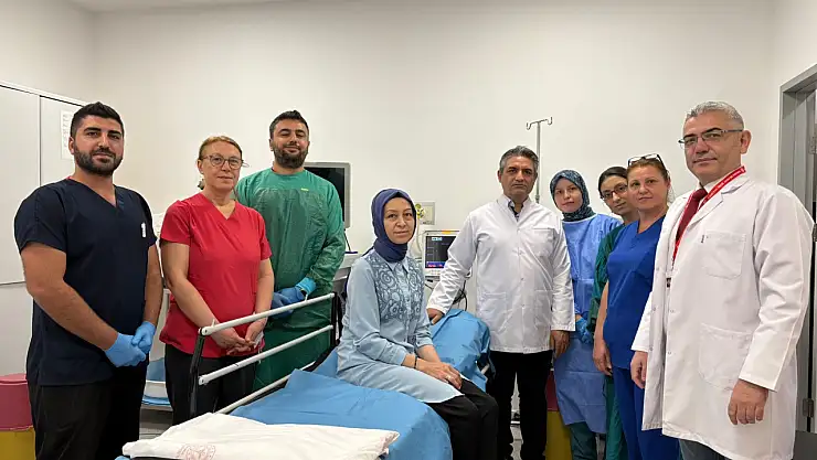 Konya'da bir annenin hayatını kabusa çeviren hastalık: Su bile içemiyormuş