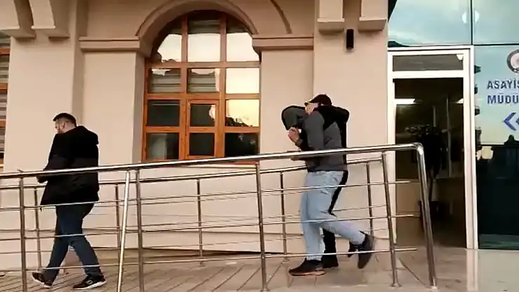 Konya'da bir gece 2 ayrı hırsızlık olayına karışan şüpheli yakayı ele verdi